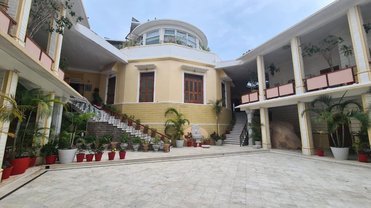 Kesar Bhawan Palace Mount Abu Ngoại thất bức ảnh